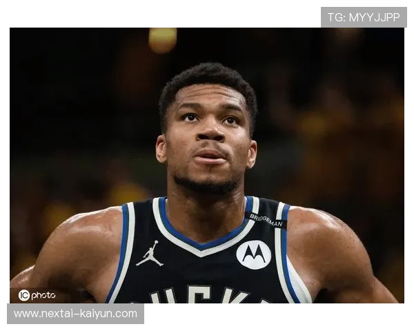 2000年步行者雄鹿G5混乱终局，雷-阿伦错失绝杀